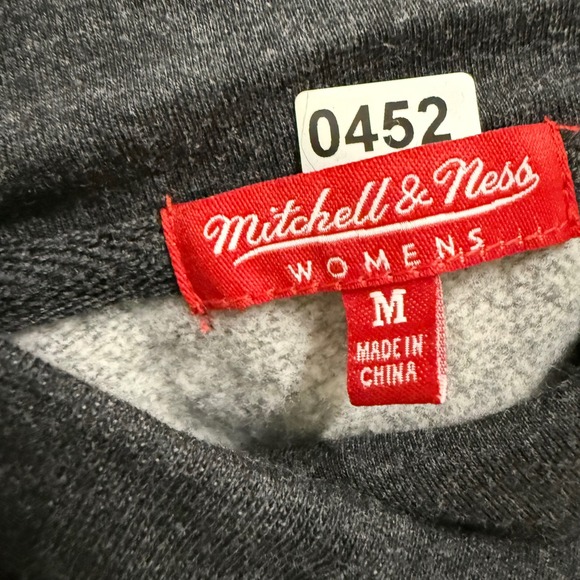 Mitchell & Ness blazers‎ NBA medium Hardwood Classics Women's Hoodie Sweatshirt - Picture 2 of 5